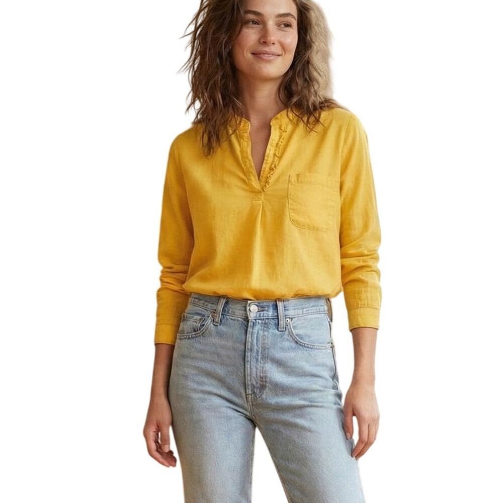 A SHIRT THING Long Sleeve Vneck ruffle Blouse Yellow Size Small